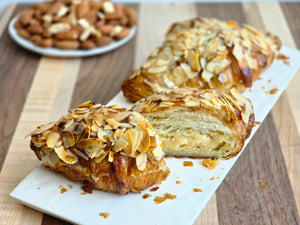 Croissant aux amandes